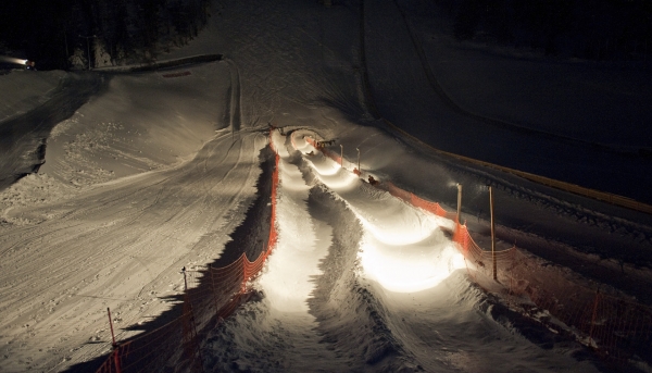 snowtubing