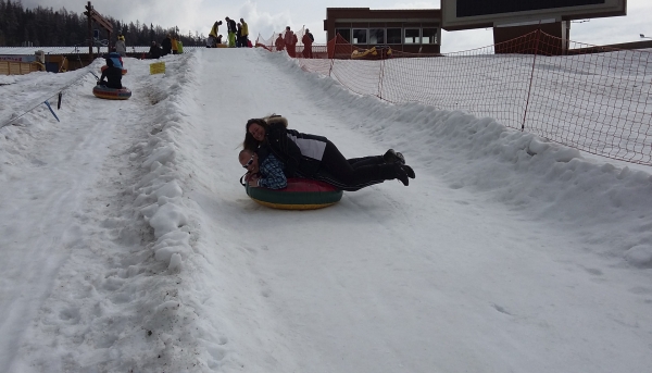 snowtubing