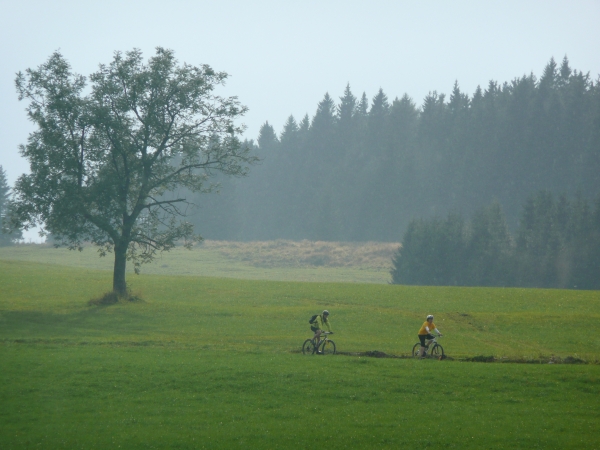 Spoznávanie na horských bicykloch - Hobbiti