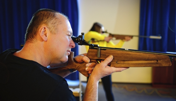 Laserový biatlon