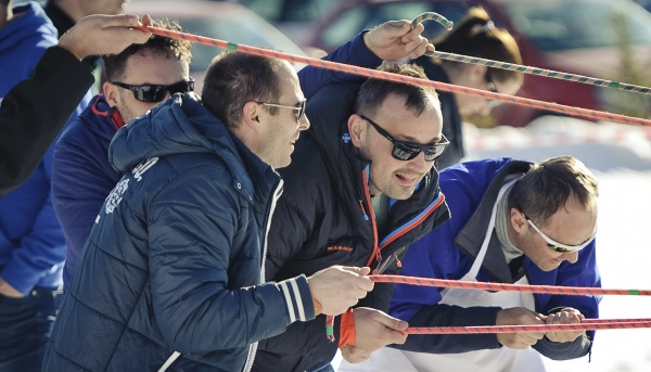 Stretnutie zamestancov a obchodných partnerov spoločnosti
